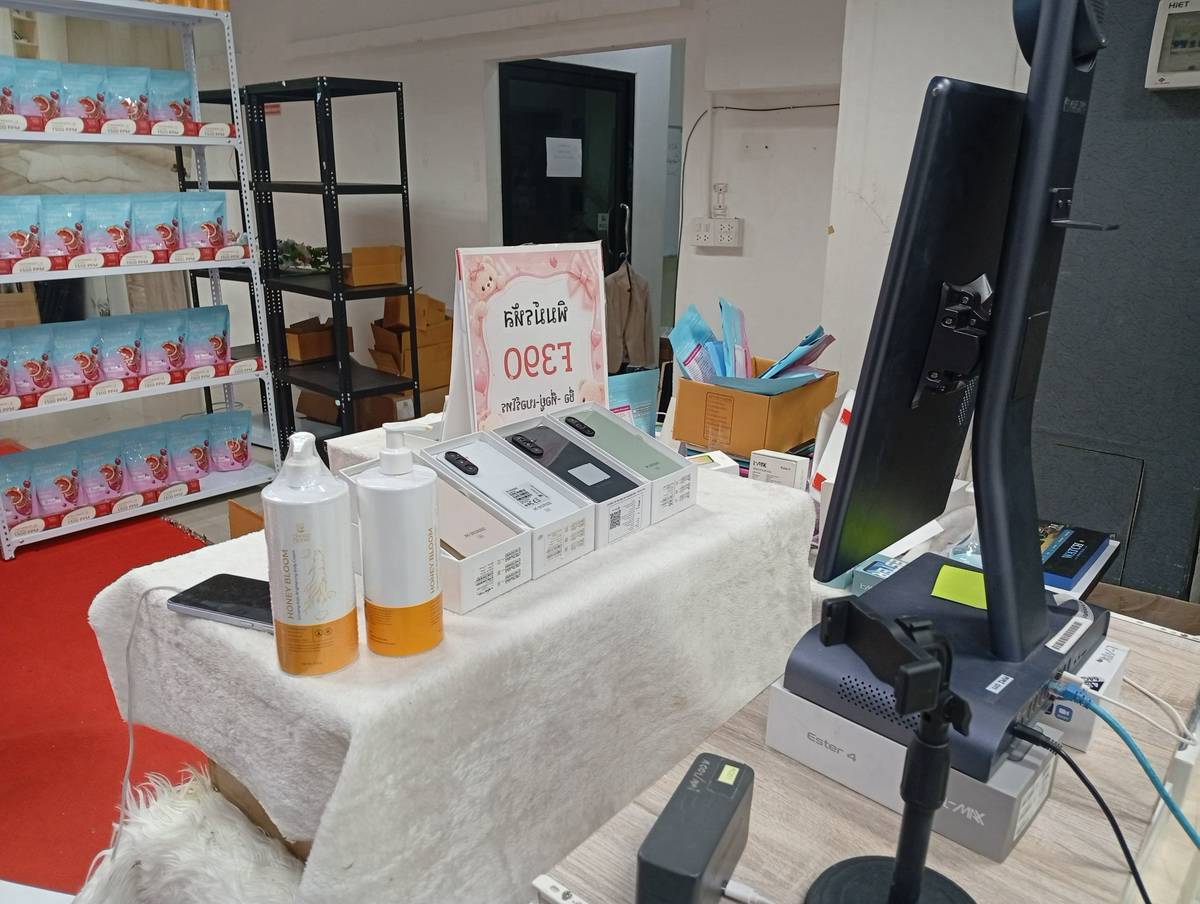 382600