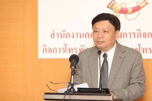 เลขาธิการ กสทช. ดึงโอเปอเรเตอร์เพิ่มสัญญาณมือถือ “ปั่นเพื่อพ่อ”
