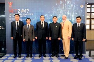 สัมมนาวิชาการเนื่องในวันสื่อสารแห่งชาติประจำปี 2560 (NET 2017) ในหัวข้อ “Cyberwarfare in Digital Economy Era: Strategic for Considerations Thailand” ณ ศาลาว่าการกลาโหม 